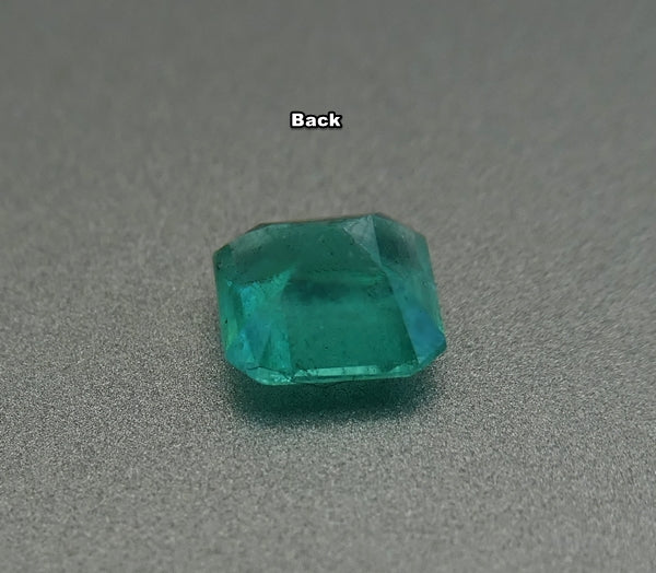 0.63CT SPLENDID OCTAGON 100% NATURAL GREEN EMERALD