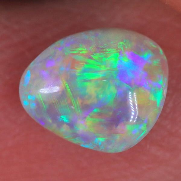 0.70CT EXCELLENT 100% NATURAL LIGHTNING RIDGE CRYSTAL OPAL