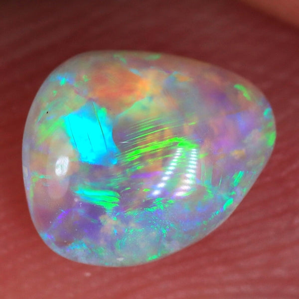 0.70CT EXCELLENT 100% NATURAL LIGHTNING RIDGE CRYSTAL OPAL