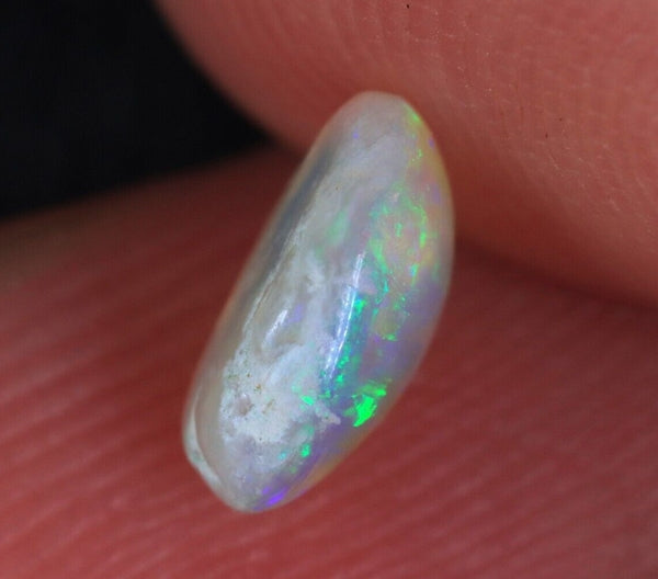 0.70CT EXCELLENT 100% NATURAL LIGHTNING RIDGE CRYSTAL OPAL