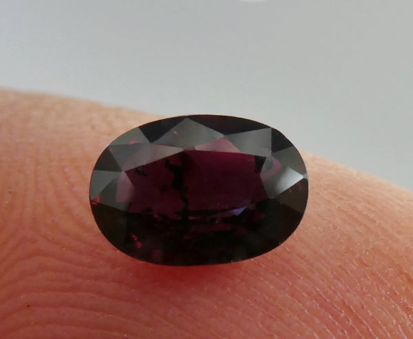 0.74CT UNHEATED EXCELLENT OVAL 100% NATURAL DEEP PURPLISH RED RUBY