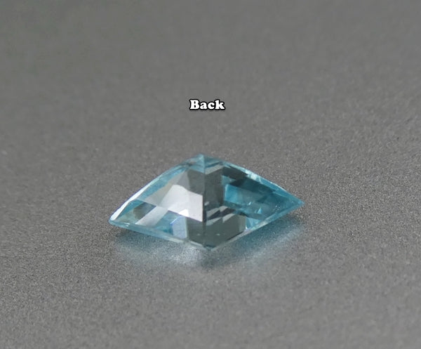 0.76CT エクセレント ファンシー カット 100% 天然ブルージルコン