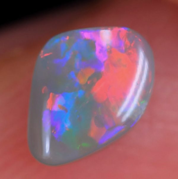 0.78CT AUSTRALIAN 100% NATURAL LIGHTNING RIDGE SEMI BLACK OPAL