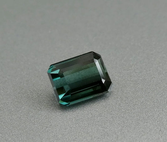 0.89CT 希少なエクセレント オクタゴン 100% 天然ブルー トルマリン