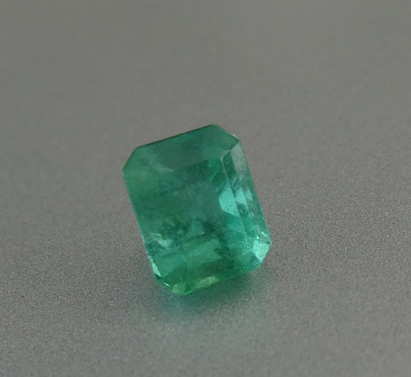 1.01CT SPLENDID OCTAGON CUT 100% NATURAL COLUMBIAN EMERALD