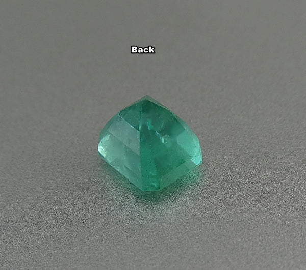 1.01CT SPLENDID OCTAGON CUT 100% NATURAL COLUMBIAN EMERALD