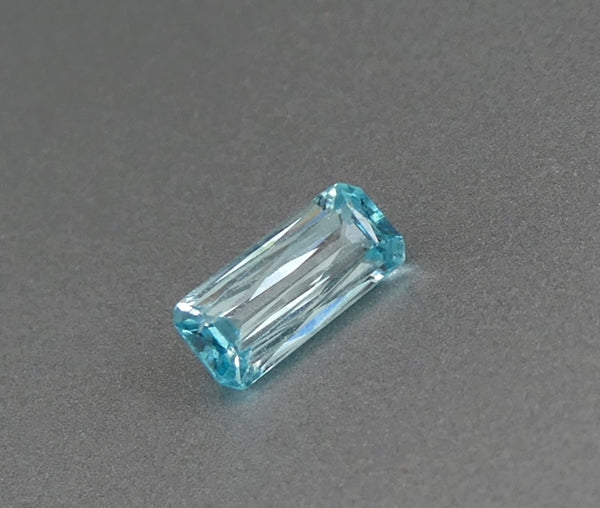 1.08CT EXCELLENT OCTAGON CUT 100% NATURAL BLUE ZIRCON