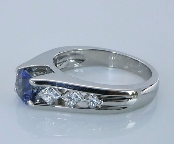 1.16CT CERTIFIED BLUE SAPPHIRE &amp; 0.54CT DIAMONDS SOLID PLATINUM RING