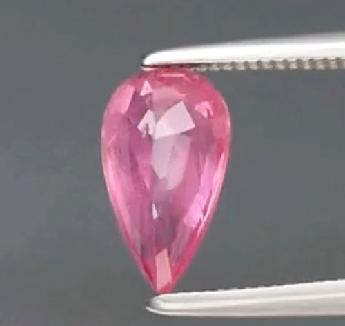 1.22CT SPLENDID PEAR 100% NATURAL PURPLE PINK SAPPHIRE