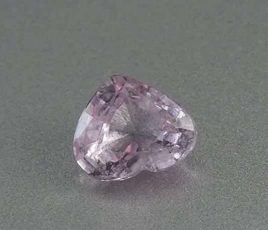 1.26CT SPLENDID HEART CUT 100% NATURAL CEYLON PINK SAPPHIRE