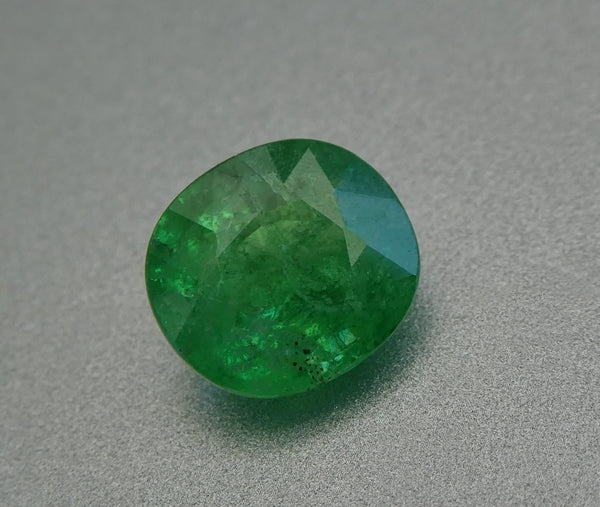 1.35CT SPLENDID OVAL CUT 100% NATURAL GREEN TSAVORITE GARNET