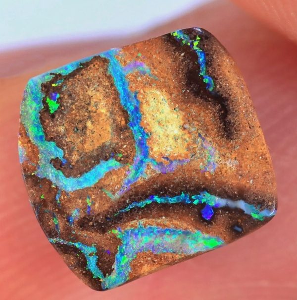 1.56CT EXCELLENT UNIQUE 100% NATURAL AUSTRALIAN BOULDER OPAL