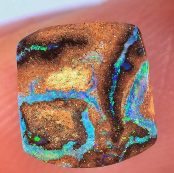 1.56CT EXCELLENT UNIQUE 100% NATURAL AUSTRALIAN BOULDER OPAL