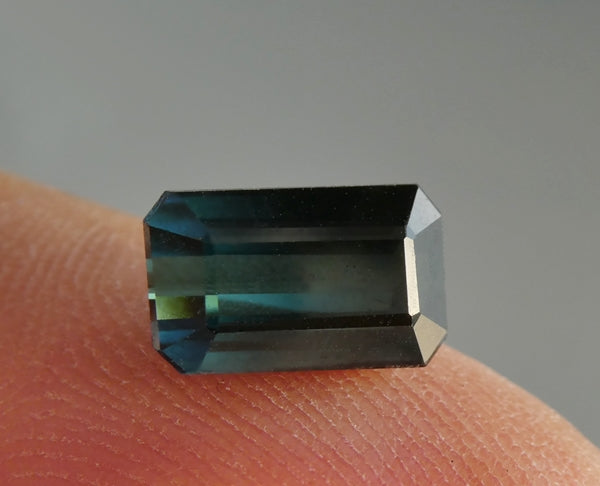 1.65CT SPLENDID UNHEATED OCTAGON 100% NATURAL DUAL BLUE TOURMALINE