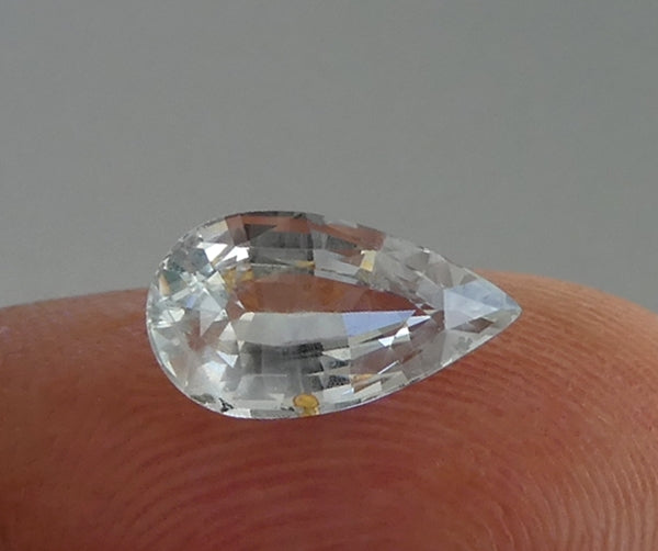 1.70CT UNHEATED SPENDID PEAR 100% NATURAL WHITE CEYLON SAPPHIRE