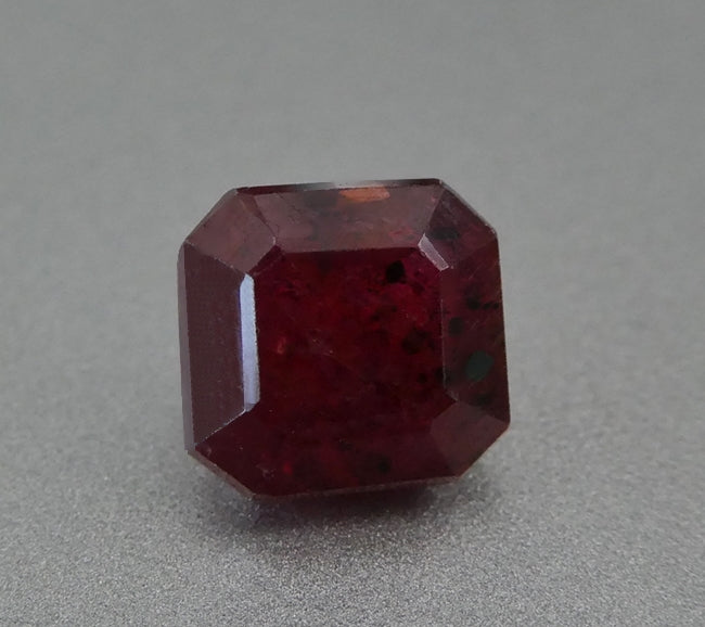 1.85CT EXCELLENT EMERALD 100% NATURAL BLOOD RED RUBY