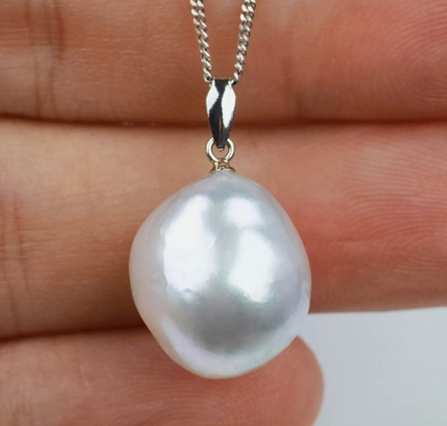 13.50MM GENUINE WHITE SOUTH SEA PEARL SOLID PLATINUM PENDANT