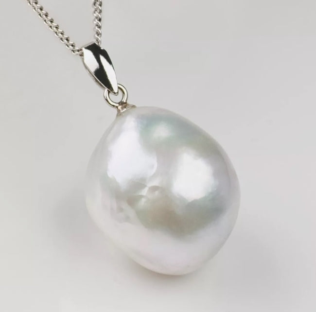 13.50MM GENUINE WHITE SOUTH SEA PEARL SOLID PLATINUM PENDANT