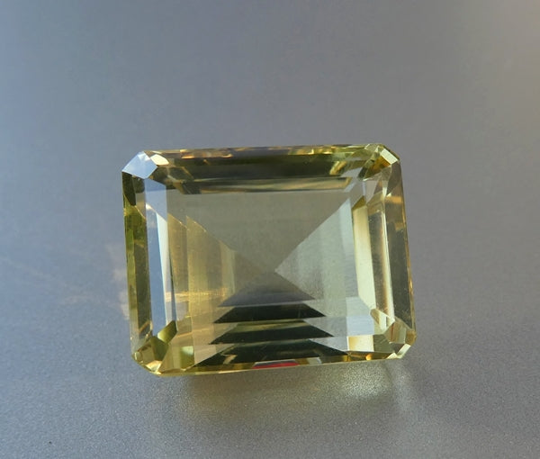 18.14CT SPLENDID EXCELLENT CUT 100% NATURAL LEMON YELLOW CITRINE