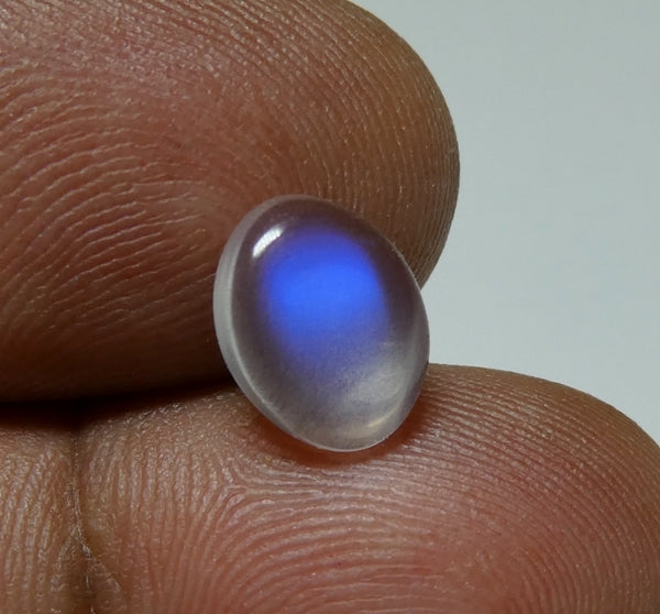 2.11CT UNHEATED BEAUTIFUL OVAL 100% NATURAL BLUE FLASH MOONSTONE