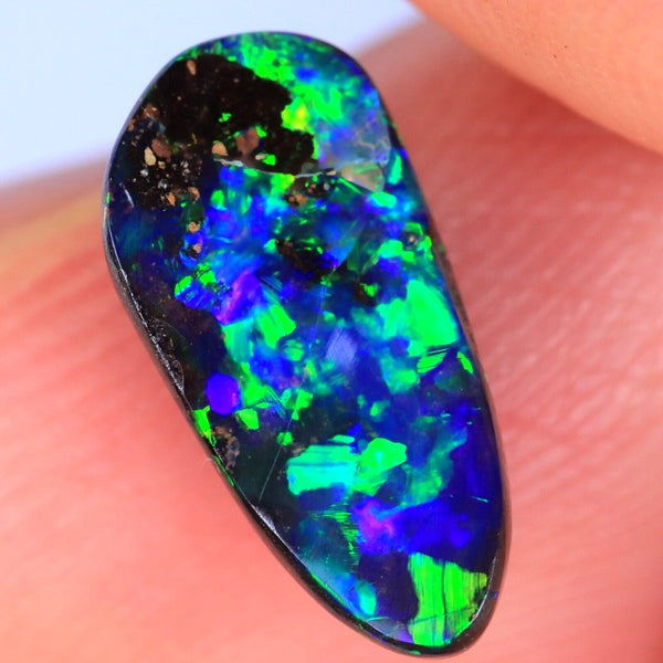 2.27CT UNHEATED EXCELLENT 100% NATURAL AUSTRALIAN BLACK BOULDER OPAL