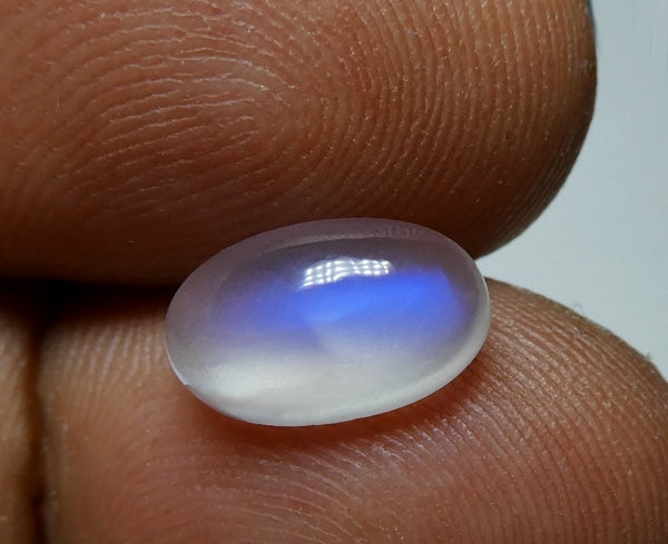 2.30CT UNHEATED BEAUTIFUL OVAL 100% NATURAL BLUE FLASH MOONSTONE