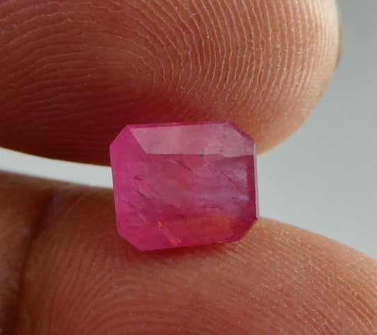 2.51CT SPLEDID OCTAGON CUT 100% NATURAL ORANGE RED RUBY