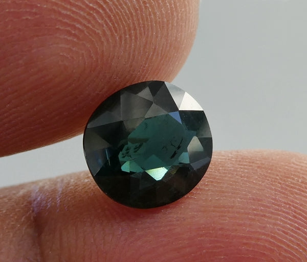 2.52CT SPLENDID OVAL CUT 100% NATURAL DEEP BLUE TOURMALINE