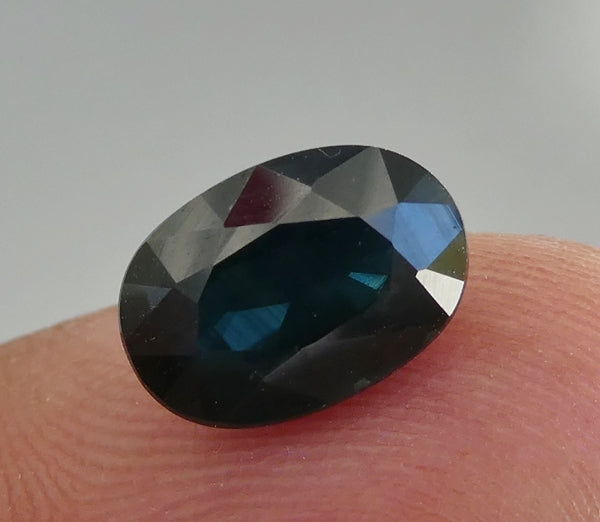 2.76CT SPLENDID BIG OVAL 100% NATURAL BLUE GREEN SAPPHIRE