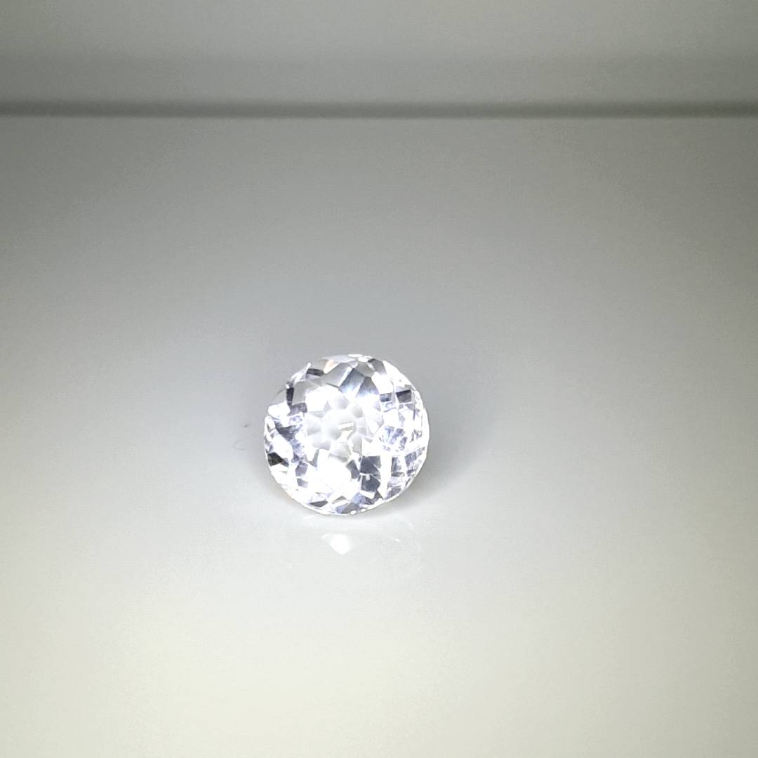 6.56CT DAZZLING CUSTOM CUT NATURAL DIAMOND WHITE QUARTZ