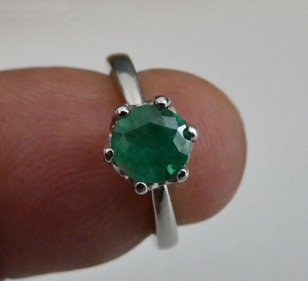 EXCELLENT ROUND 100% NATURAL GREEN EMERALD SOLITAIRE SOLID PLATINUM RING