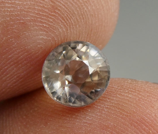 3.20CT SPARKLING RARE ROUND 100% NATURAL LIGHT SILVER PINK ZIRCON