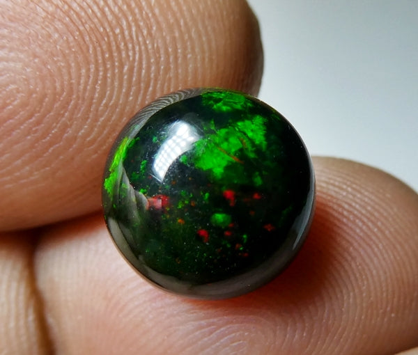 3.22CT UNHEATED RAINBOW STUNNER FLASHING 100% NATURAL ROUND BLACK OPAL