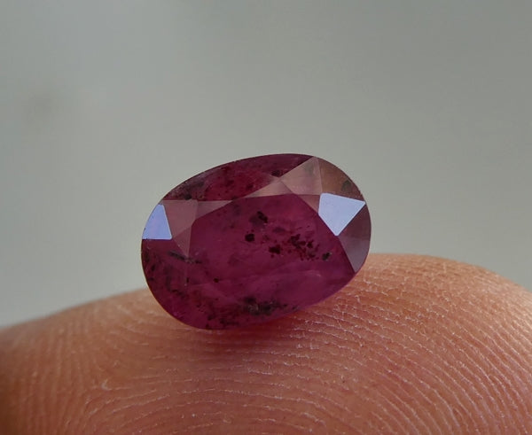 3.23CT SPLENDID OVAL CUT BIG 100% NATURAL PURPLE RED RUBY