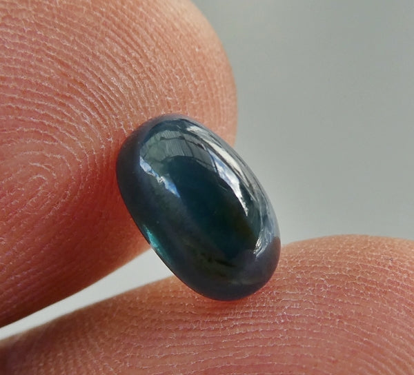 3.39CT UNHEATED OVAL CAB 100% NATURAL GREEN BLUE CEYLON SAPPHIRE