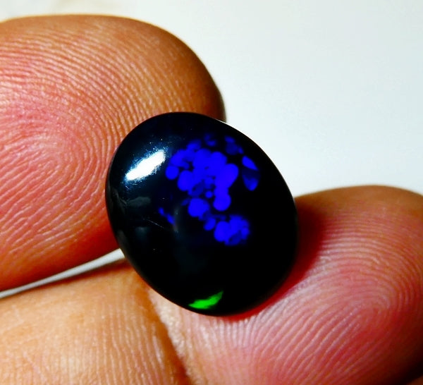 3.72CT UNHEATED RAINBOW STUNNER FLASHING 100% NATURAL BLACK OPAL