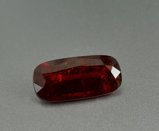 4.37CT SPLENDID BIG CUSHION CUT 100% NATURAL ORANGE RED GARNET