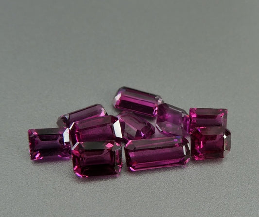 5.58CT EXCELLENT 100% NATURAL RASPBERRY PINK RHODOLITE LOT