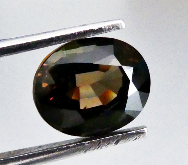 5.60CT SPLENDID HUGE OVAL CUT 100% NATURAL HONEY GREEN TOURMALINE