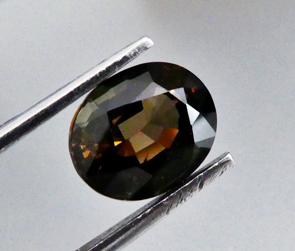 5.60CT SPLENDID HUGE OVAL CUT 100% NATURAL HONEY GREEN TOURMALINE