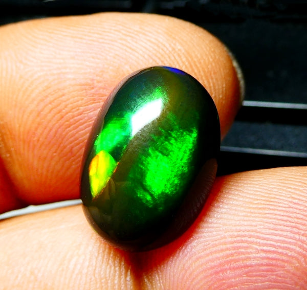 5.75CT UNHEATED RAINBOW STUNNER FLASHING 100% NATURAL ROUND BLACK OPAL