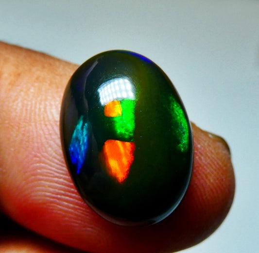 5.75CT UNHEATED RAINBOW STUNNER FLASHING 100% NATURAL ROUND BLACK OPAL