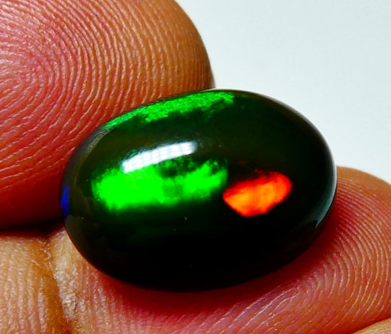 5.75CT UNHEATED RAINBOW STUNNER FLASHING 100% NATURAL ROUND BLACK OPAL