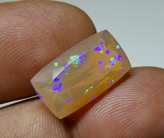 6.63CT UNTREATED RAINBOW FLASHING FACETED CUSHION 100% NATURAL CRYSTAL OPAL