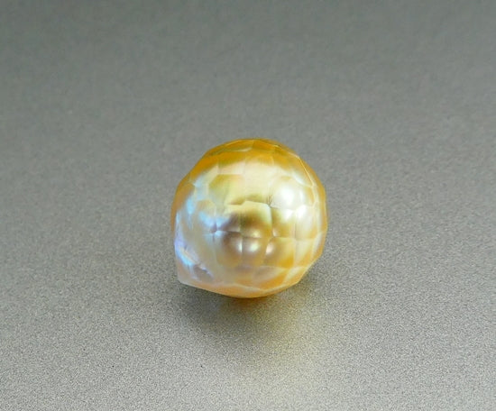 11.3MM GORGEOUS GENUINE CUSTOM GOLDEN SOUTH SEA PEARL