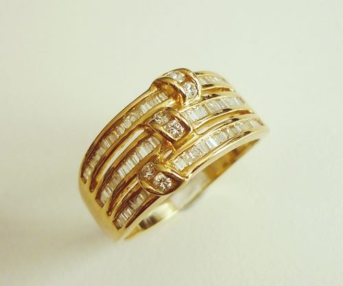 0.50CT CERTIFIED DIAMOND 9K SOLID YELLOW GOLD RING