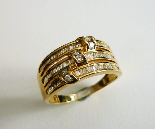 0.50CT CERTIFIED DIAMOND 9K SOLID YELLOW GOLD RING