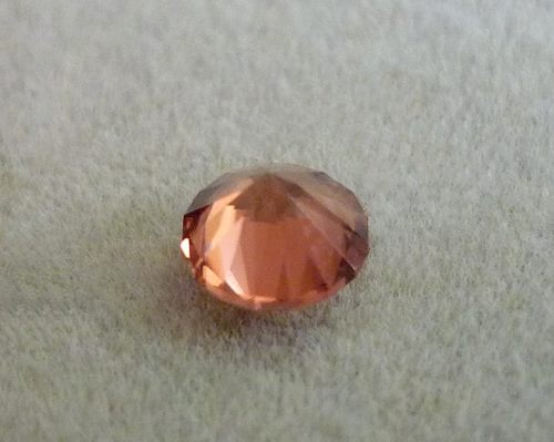 0.61CT エクセレント カスタム カット インペリアル ブラウン ジルコン