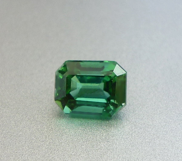 0.65CT エクセレント オクタゴン 100% 天然ブルー グリーン トルマリン