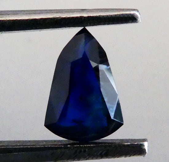 0.74CT EXCELLENT FANCY CUT 100% NATURAL DEEP BLUE SAPPHIRE